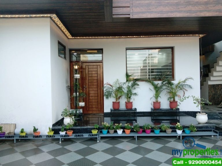 300 Gaj Kothi in Zirakpur Call 9290000454, 9290000458 6 BHK Ready