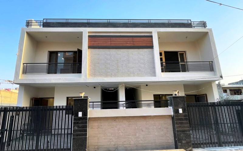 Kothi in AKS Colony Zirakpur | Call – 9290000454 | 150 Sq Yards 3 BHK Villa For Sale at Patiala Highway Zirakpur