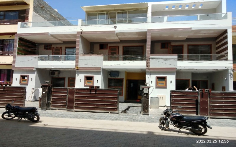 3 BHK Double Storey Duplex Villa For Sale at VIP Road Zirakpur | Call – 9290000454