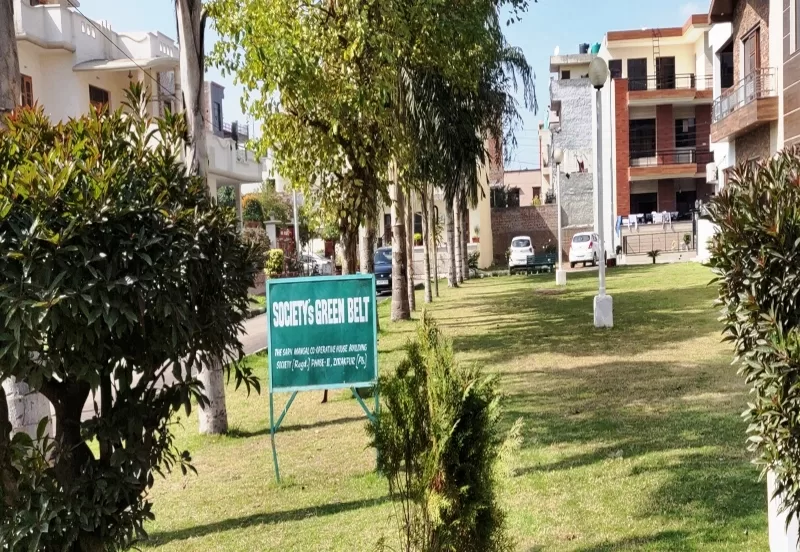 Plot For Sale in Sarv Mangal Society Zirakpur – Call – 9290000458